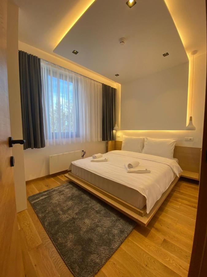 Zlatni Javor - Trio Apartment *